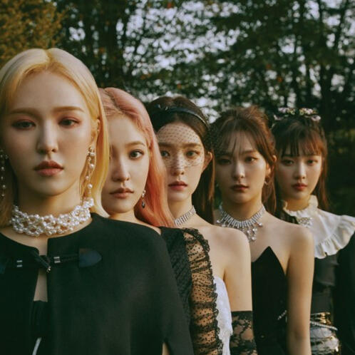 RED VELVET